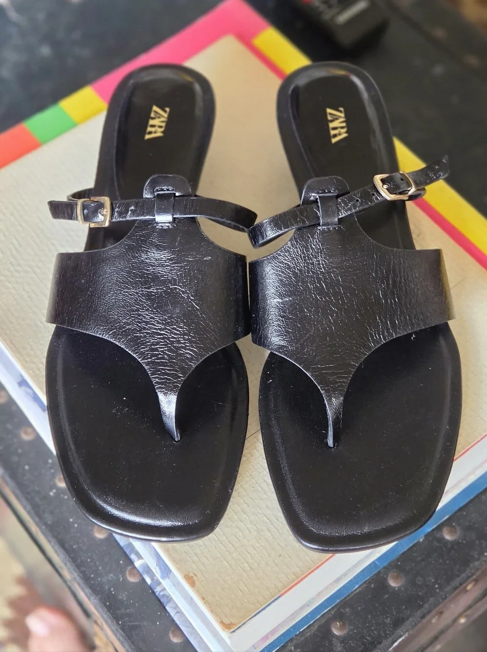 Zara Black Patent Kitten Heel Thong Sandals - Dress Sandals - Picture 3 of 7